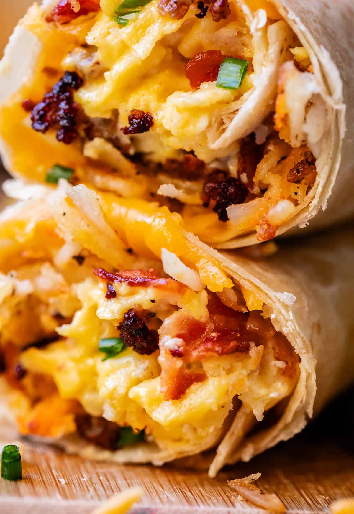 Breakfast wraps & sandwiches